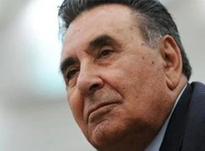 Aydın Doğan ve Koç'a suç duyurusu