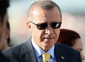 Başbakan'a küfüre para cezası