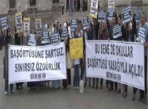 Başörtüsüne özgürlük eylemi