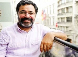 Beyoğlu'nun en güzel abisi