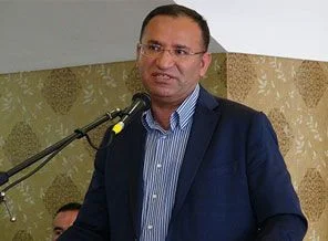 Bozdağ'dan 'Türkçe' uyarısı