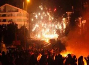 Cami-cemevi protestosunda eylemleri bitiren o anons!