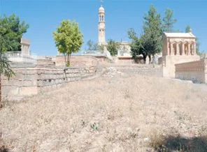 Çeteden Süryanilere 'manastıra cami yaparız' tehdidi