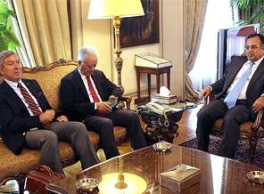 CHP heyeti Mısır Dışişleri Bakanı Fehmi ile görüştü