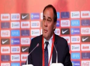 Demirören'den G.Saray 'a sert Terim eleştirisi