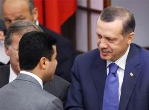 Demirtaş'tan Erdoğan'a davet!