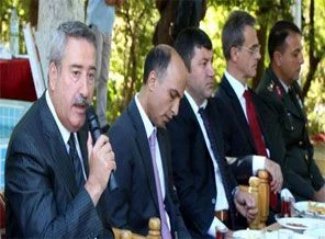 Diyarbakır Valisi Kıraç'ın kaçak elektrik isyanı