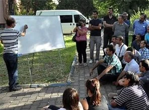 Eğitim-sen'den Kürtçe ders
