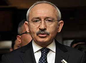 'En büyük tehlike dini siyasete alet etmek'