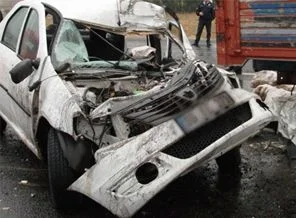 Erzincan'da trafik kazası: 5 ölü, 2 yaralı
