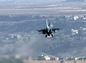 F-16'lar sınıra doğru art arda havalandı