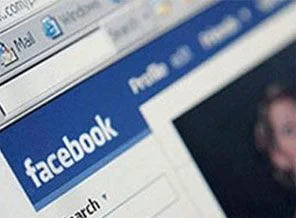 Facebook ve Twitter fotolarınız 50 yıl sonra bakın ne olacak!