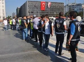 Gezi Parkı yeniden kapatıldı!