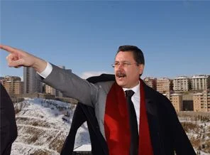 Gökçek'ten CHP'li milletvekilleri için suç duyurusu