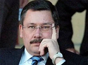 Gökçek'ten Kırıkkanat'a: Sen olsan...