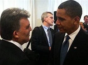 Gül'den Obama'ya: Siz burada, biz oradayız