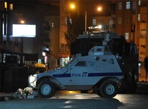 Hakkari'de eylem ve operasyon: 11 gözaltı