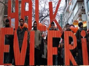 Halkevlerinden öğrencilere 'Gezi' şartlı burs
