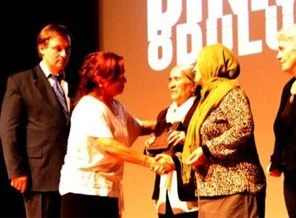 Hrant Dink Ödülü Cumartesi Anneleri'ne