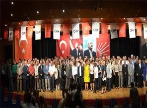 İzmir'e aday 200 CHP'li bir araya getirildi