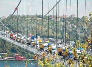 Kamyon eyleminde FSM köprüsünde 40 kamyon daha geçseydi...İşte olacaklar!