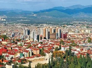 Kentsel dönüşümde şehirlerin kimliği korunmalı