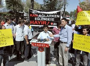 Konya'daki festivalin iptalini istediler