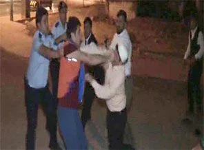 Mahallede 'zikir' kavgası