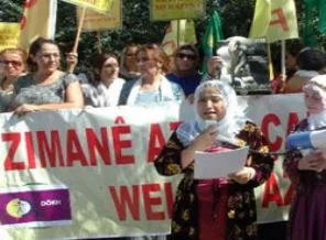 Meclis önünde 'anadilde eğitim' eylemi