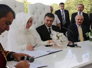 Numan Kurtulmuş nikah şahidi oldu