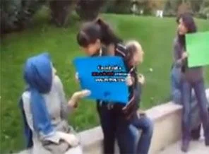 O başörtülü kızlar şikayetçi oldu