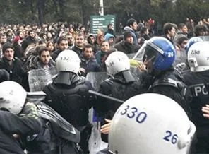 ODTÜ'de Erdoğan'ı protesto eden 45 öğrenciye hapis istemi