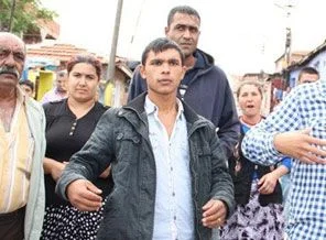 Paketi beğenen Romanlar iş istedi