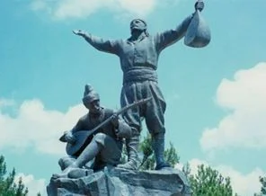 'Pir Sultan'a terör simgesi diyen yargılanmalı'