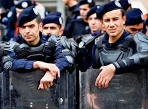 Polis olmanın şartları değişiyor! Fanatik...