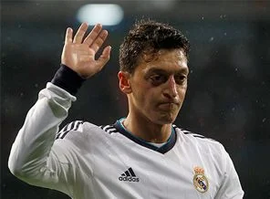 Real Madrid'de Mesut Özil krizi!