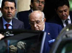 Süleyman Demirel'e takviye koruma!