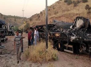 TIR parkındaki 40 Türk TIR'ı yandı