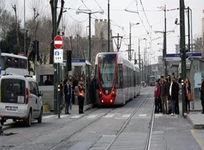 Tramvay seferleri normale döndü