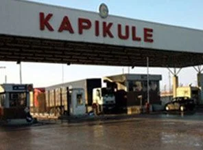 Türkiye'ye giriş çıkışlar durdu