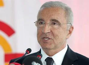 Ünal Aysal'dan transfer açıklaması