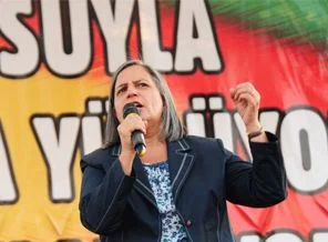 'Uyarıyoruz, dört parça Kürdistan'ı karşınızda bulursunuz'