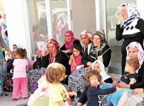 Van Valisi'nden açlık grevi yorumu: Ütopik olmayalım, realist olalım