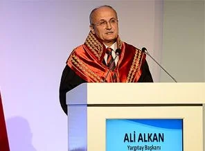 Yargıtay Başkanı'ndan demokrasi vurgusu