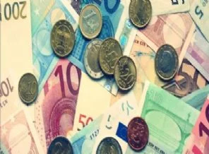 Yeni günde döviz alış-satış fiyatları