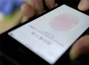 Yeni İPhone nasıl parmak izi okuyor