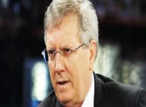 Zekeriya Öz ve Aziz Yıldırım kağıt oynardı