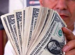 100 Dolar 3 TL'ye satılıyor! Yanlış duymadınız