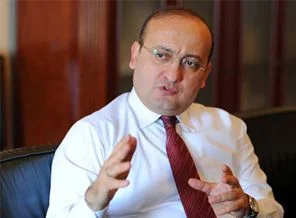 Akdoğan: Bir Kürt'e her gün Türk'üm dedirtiyorsunuz