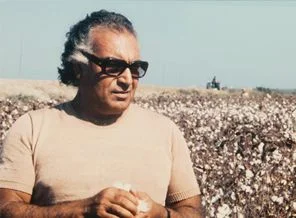 Alman basını Yaşar Kemal'in 90. yaşını kutluyor